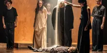 Antigone in salsa Bausch (con l’assistenza vocale di Alexa)