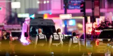 Strage a Manhattan, uccide 4 persone poi si suicida nel grattacielo della Blackrock e NFL