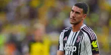 Vlahovic-Juve alla resa dei conti: il club vuole Kolo Muani, lui aspetta il Milan