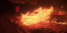 Spagna, ferragosto di fuoco: evacuate 9.500 persone, incendi senza tregua in Galizia ed Estremadura