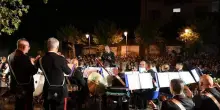 Tra marce e note pop il concerto della fanfara dei carabinieri a Ghiffa