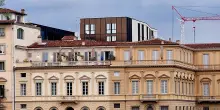 Addio bellezza, Firenze contro il “cubo nero”: il caso del Teatro Comunale fa infuriare la città