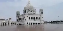 Pakistan, l'alluvione sommerge il tempio di Kartarpur: oltre un milione di sfollati