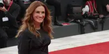 Mostra di Venezia, il red carpet di Julia Roberts e Luca Guadagnino