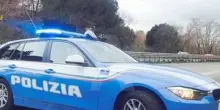 Parcheggiatore abusivo ucciso a coltellate in centro a Catania