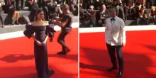 Venezia, il giorno del "Mago del Cremlino": il red carpet con Jude Law e Alicia Vikander