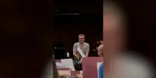 Accademia di Santa Cecilia, iI maestro Harding compie 50 anni: l'orchestra suona "tanti auguri"