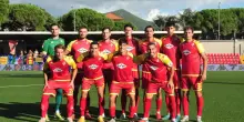 In cento (di cui 38 abbonati) alla prima in “casa” a Sestri Levante: l’avventura del Bra in serie C