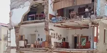 Crollo improvviso a Lamezia: così il palazzo resta in piedi senza una facciata