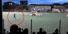 collegno padre aggredisce 13enne torneo calcio