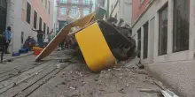 Lisbona, deraglia la funicolare: tre morti e 25 feriti