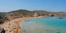 Isole Baleari, overdose di Vitamina D: 16 persone ricoverate. Quali rischi si sottovalutano?