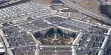 Trump cerca il Nobel per la pace e crea il ministero della Guerra
