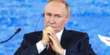 Ucraina, così Putin continua i negoziati per la pace a colpi di bombe