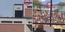 Omicidio Charlie Kirk, spari dall’alto: la folla indica un uomo armato sul tetto del campus