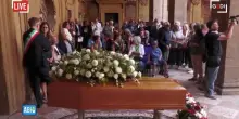 Stefano Benni, la camera ardente a Bologna: la diretta