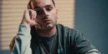 Ernia: “Basta con i rapper che si sentono intoccabili, oggi sono grato di quello che ho”