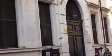 Roma - Gli studenti per Gaza lanciano uova contro Valditara: "Non fa parlare di genocidio a scuola"