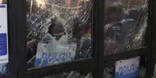 Sciopero per Gaza, guerriglia a Milano: il videoracconto dell'assalto alla stazione