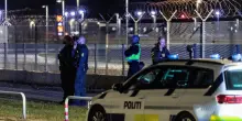 Droni sull’aeroporto di Copenaghen: scalo chiuso