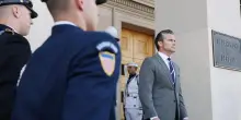 Pentagono, Hegseth convoca vertice a sorpresa con centinaia di generali seminando allarme