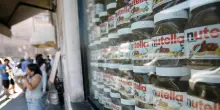 Il dilemma della Nutella: perché a Malmö non sanno cosa fare di 2.260 vasetti