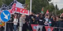 Firenze, corteo pro Palestina arriva fino a Coverciano: "Non giocate Italia-Israele"