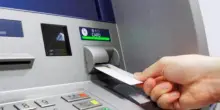 Al Sud Poste Italiane chiude gli sportelli bancomat di notte per i troppi furti