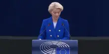 Von der Leyen: "Nella guerra moderna la risposta è il muro di droni, l'Ucraina insegna"