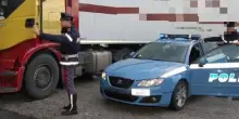 Violenta lite in un parcheggio per tir, ucciso a coltellate un camionista