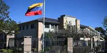 Nobel per la Pace a Machado, il Venezuela chiude l’ambasciata in Norvegia