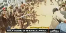 Raila Odinga stadio nairobi kenya soldati sparano folla