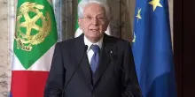 Mattarella: "Stipendi squilibrati, super manager con retribuzioni migliaia di volte più alte"