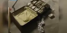 Milano, sequestrati 220 chili di hashish: la droga trovata in trolley e sacchi