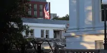 Casa Bianca, lavori n corso: la East Wing demolita per diventare la sala da ballo di Trump
