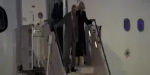 Re Carlo III e Camilla a Roma per incotrare Papa Leone XIV: l'arrivo dei reali inglesi a Ciampino