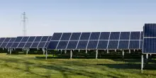 Maxi truffa nel fotovoltaico da 80 milioni: sequestrato il portale Voltaiko, dieci indagati