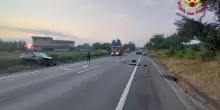 Ancora una tragedia sulle strade: un morto e due feriti in un incidente nel Modenese