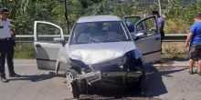 Schianto dopo l’inseguimento. Ricoverati i due fuggitivi. Sospettati di furti e truffe