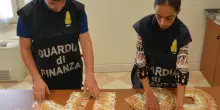 Gioielli verso la Svizzera. Imprenditore nei guai: "Traffico da 26 milioni"