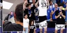 Virtus Bologna campione, la dedica a Polonara: “Achi ti amiamo. E’ il tuo scudetto”