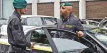 Infermiera agli arresti domiciliari: "Ha sottratto soldi agli anziani". Centomila euro in tre anni
