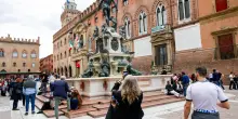 Turismo a Bologna, cresce ancora: record di visite dagli Stati Uniti. I dati