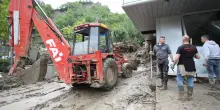 Autosalone distrutto dall’alluvione. “Ma mi chiedono l’Imu”