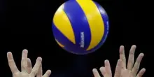 Abusi sulle giocatrici: arrestato allenatore di volley