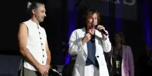 E a sorpresa arriva Gianna. Buskers, partenza con il botto. La Nannini: "Sì, è meraviglioso"