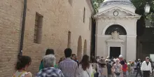 Primi mesi e maxi ponti. Calano gli italiani è boom di stranieri