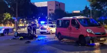 Incidente moto-furgone in circonvallazione a Reggio Emilia: ferito il centauro