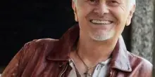 Ant festeggia il compleanno tra musica e parole