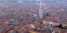 Piano casa, i dubbi di Righi: "Abitazioni negli ex uffici?. Strada piena di insidie"